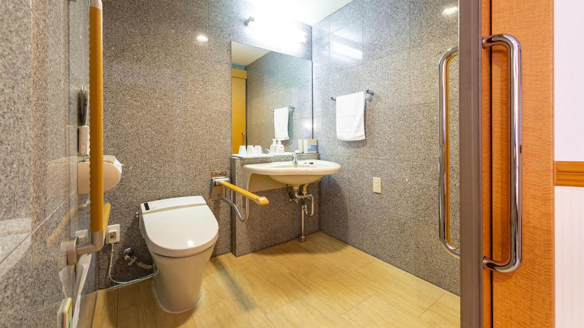 Toyoko Inn Hokkaido Sapporo-Eki Minami-Guchi Dış mekan fotoğraf